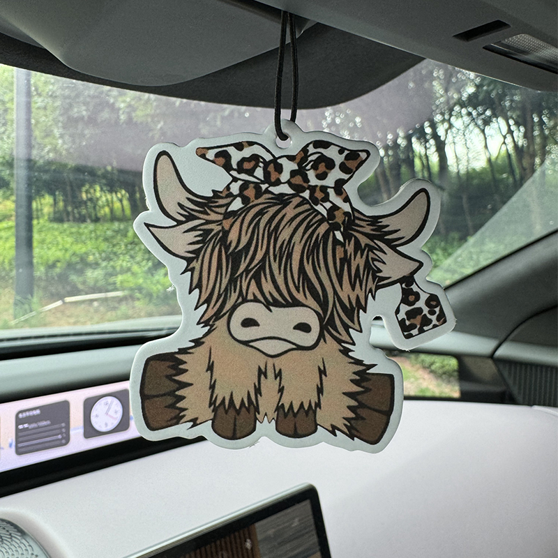 Cartoon Highland Cow Hilton (H - Home Fragrance Use recensione e prezzo